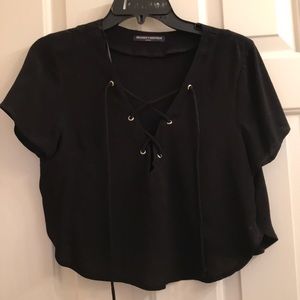Brandy Melville Crop Top T